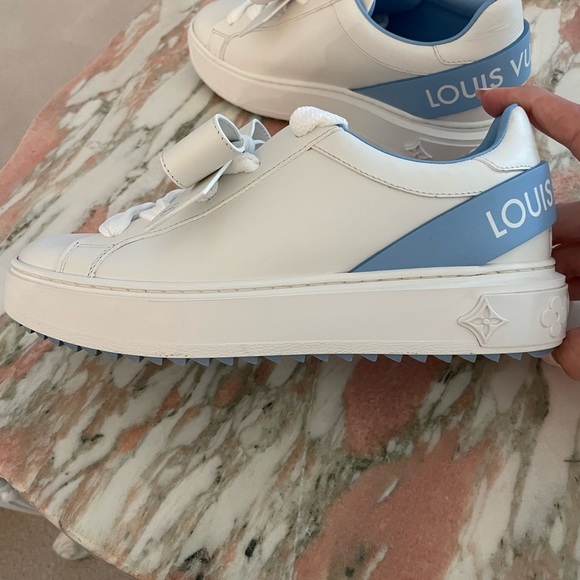 Shoes - Picture 14 of 14